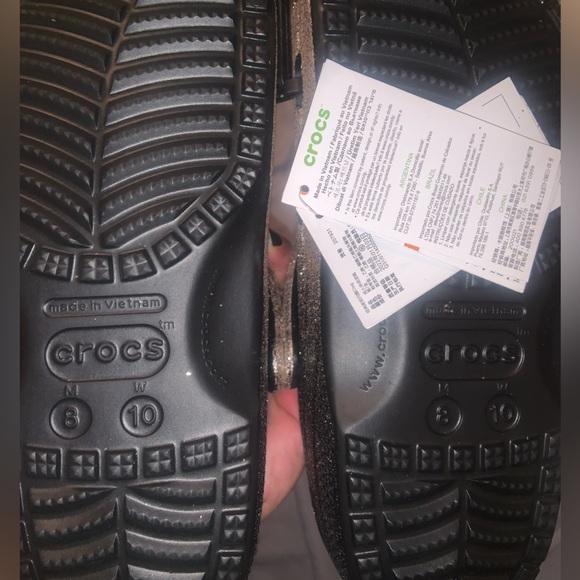 GOLD GLITTER CROCS SIZE 10 - Picture 3 of 5